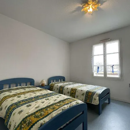 2 Avec Terrasse, 4 Personnes, - Fr-1-246c-21 *