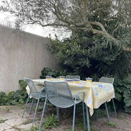 Apartmán 2 Avec Terrasse, 4 Personnes, - Fr-1-246c-21