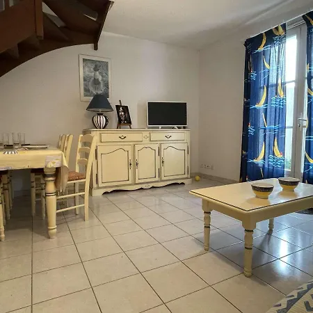 2 Avec Terrasse, 4 Personnes, - Fr-1-246c-21 * Saint-Martin-de-Ré